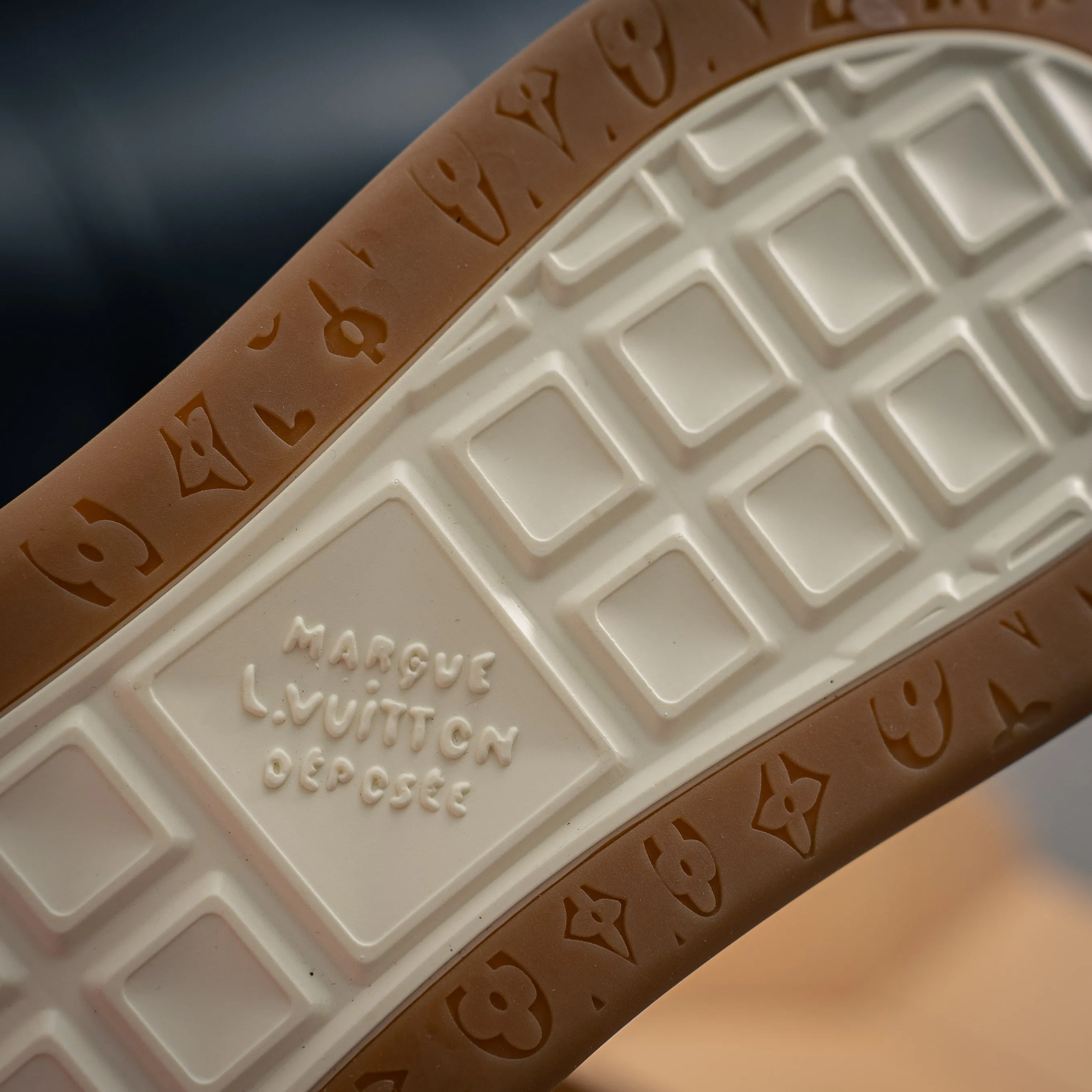 【YS 】 Premium -- LOUIS VUITTON Tilted Series｜2026 LV Tilted Low Sneakers Series Low-Top Retro